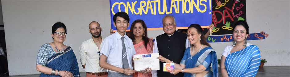 St. Mark's Meera Bagh - Student of the Year Award : Click to Enlarge