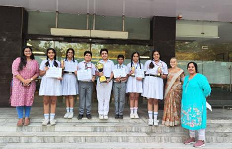 St. Mark's Sr. Sec. Public School School, Meera Bagh - Young diplomats of SMS receive the prestigious School Delegation Trophy at the Air Force Bal Bharti Model United Nations : Click to Enlarge