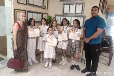 St. Mark's Sr. Sec. Public School School, Meera Bagh - Our students showcase their exemplary performance in Yog Utsav, an inter school competition : Click to Enlarge