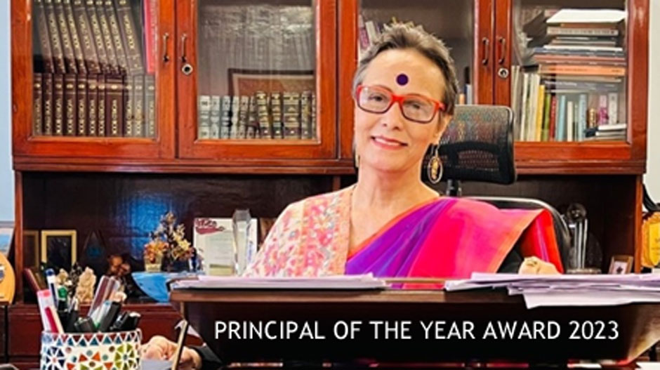 St. Mark's Sr. Sec. Public School School, Meera Bagh - Our Principal, Ms Anjali Aggarwal, has been conferred with the 'Principal of the Year 2023' Award at the 5th Edu Leaders Summit : Click to Enlarge