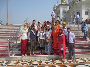 St. Mark's School, Meera Bagh host delegates from Estonia : Click to Enlarge