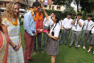 St. Mark's School, Meera Bagh welcomes Delegates from Germany : Click to Enlarge