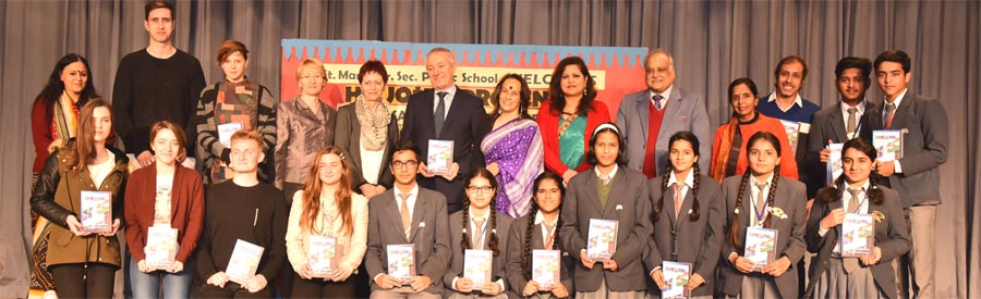 Delegation from Slovenia visits St. Mark's School, Meera Bagh : Click to Enlarge
