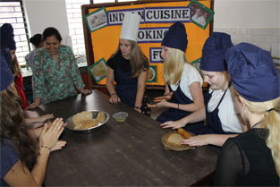 St. Mark's School, Meera Bagh - Indo-Swedish Cultural Exchange : Click to Enlarge