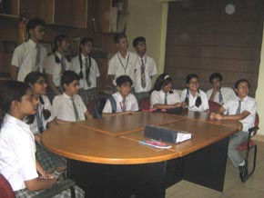 Observation of Transit of Venus in St. Mark's School, Meera Bagh : Click to Enlarge
