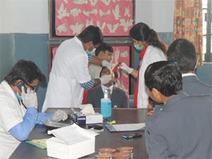 St. Mark's School, Meera Bagh - Dental Camp : Click to Enlarge