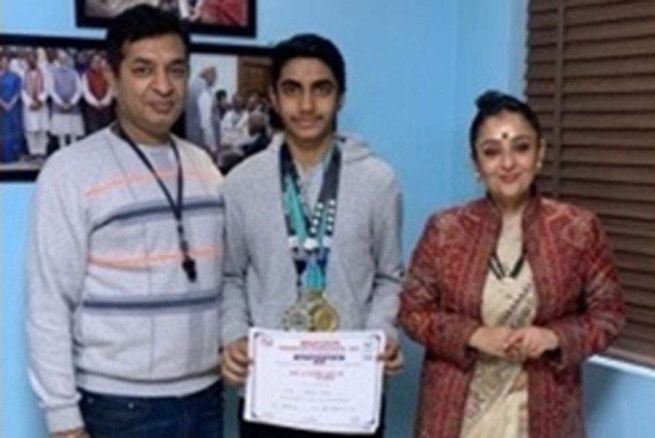 St Marks Sr Sec Public School Meera Bagh - Yogansh Singh shines in Delhi State Badminton championships in the boys under-17 singles category : Click to Enlarge