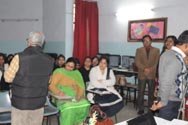 St. Mark's School, Meera Bagh - Science Workshop : Click to Enlarge