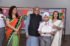 St. Mark's School, Meera Bagh - We shine at the MUN held at Sun City School, Gurugram : Click to Enlarge