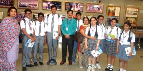 St. Mark's School, Meera Bagh - A visit to Metro Museum : Click to Enlarge