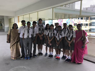 St. Mark's School, Meera Bagh - Our delegation visits Boon Lay Secondary School in Singapore : Click to Enlarge