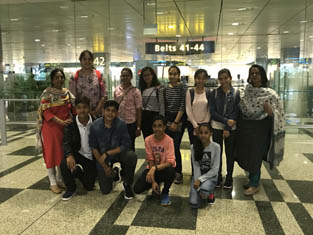 St. Mark's School, Meera Bagh - Our delegation visits Boon Lay Secondary School in Singapore : Click to Enlarge