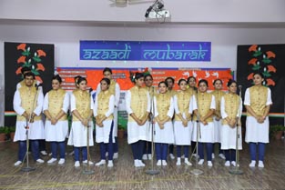 St. Mark's School, Meera Bagh - 73rd Independence Day celebrated with pride : Click to Enlarge
