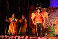 St. Mark's School, Meera Bagh - An extravaganza to celebrate the spirit of India : Jashn E Hindustan held : Click to Enlarge