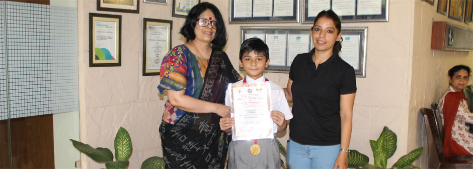 St. Mark's School, Meera Bagh - Garvit Kalsania of Class IV-C wins a Gold Medal in 25th National Poomsae Taekwondo Championship : Click to Enlarge