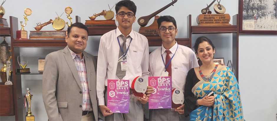 St. Mark's School, Meera Bagh - Chaitanya Anand and Shivay Vinaik of XI-G shine at Syntax V3.0 an event hosted by DPS International, Saket : Click to Enlarge