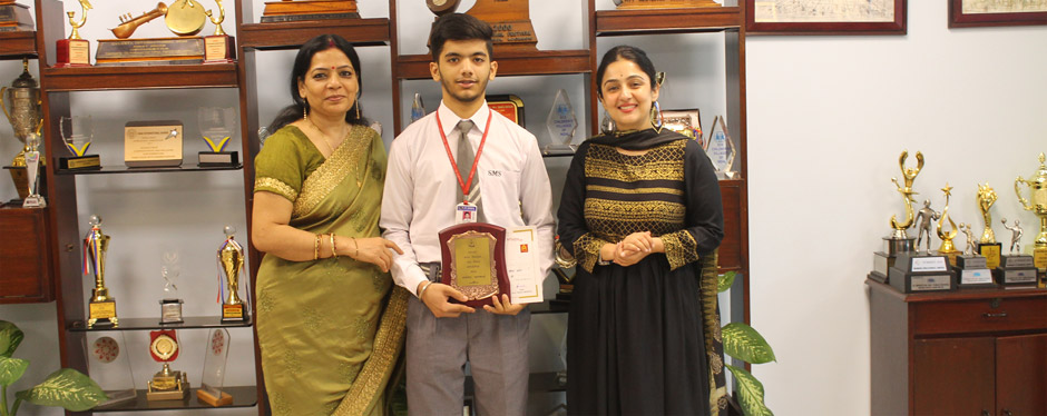 St. Mark's School, Meera Bagh - Garvit Verma does well in the Inter School Debate Competition : Click to Enlarge