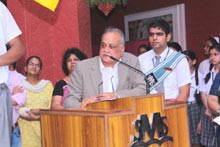 SMS, Janakpuri - Ceremony for Potential Leaders (Investiture) : Click to Enlarge