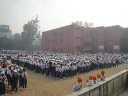 SMS, Janakpuri - Gurupurab Celebrations : Click to Enlarge