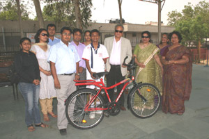 Slow Cycle Race - Click to Enlarge
