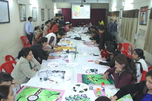 SMS, Janakpuri - 13th Annual Inter School On the Spot Painting Competition : Click to Enlarge