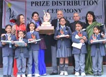 SMS Janakpuri - Painting Competion - Prize Distribution Ceremony : Click to Enlarge