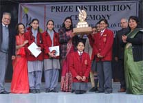 SMS Janakpuri - Painting Competion - Prize Distribution Ceremony : Click to Enlarge