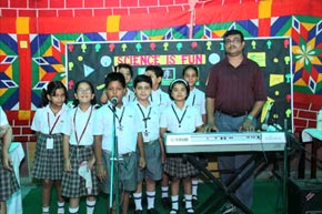 SMS, Janakpuri - Science Quest : Science Exhibition : Click to Enlarge