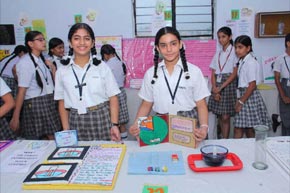 SMS, Janakpuri - Science Quest : Science Exhibition : Click to Enlarge