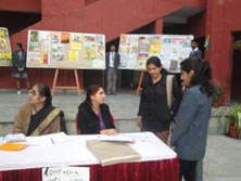 SMS, Janakpuri - Painting for a Cause : Click to Enlarge