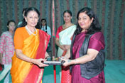 SMS Janakpuri, Spic Macay - Dance Recital in Mohiniattam : Click to Enlarge
