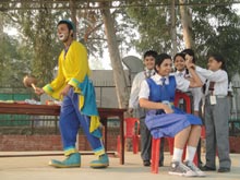 SMS, Janakpuri - Workshop on Hygiene and First Aid : Click to Enlarge