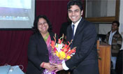 SMS, Janakpuri - Workshop on World of Electrons : Click to Enlarge