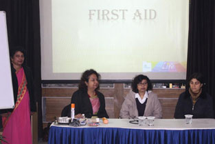 St. Mark's School, Janak Puri - Workshop on FIRST AID : Click to Enlarge