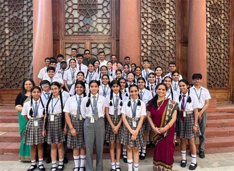 St. Marks Sr. Sec. Public School, Janakpuri - A Parliament visit was organised for the students of Classes VI to XI : Click to Enlarge