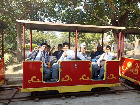 St. Marks Sr. Sec. Public School, Janakpuri - An excursion was planned for the students of classes IV to XI to Adventure Island : Click to Enlarge