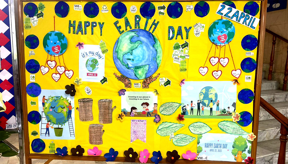 SMS, Meera Bagh - School celebrated World Earth Day : Click to Enlarge