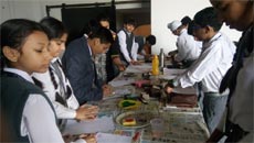 St. Mark's School, Meera Bagh - Craft Awareness Programme : Click to Enlarge