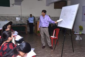 St. Mark's School, Meera Bagh - Accountancy Workshop : Click to Enlarge