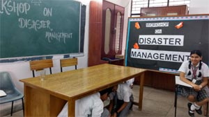 St. Mark's School, Meera Bagh - Disaster Management Workshop : Click to Enlarge