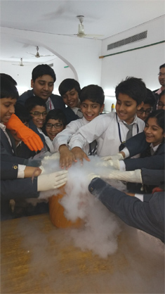 St. Mark's School, Meera Bagh - Comet Making and Rocket Launching Sessions : Click to Enlarge