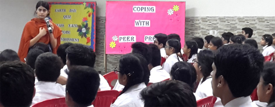St. Mark's School, Meera Bagh - Workshop on Coping with Peer Pressure : Click to Enlarge