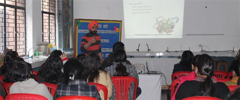 St. Mark's School, Meera Bagh - Workshop on Treatment through Occupational Therapy for Learning Disability : Click to Enlarge