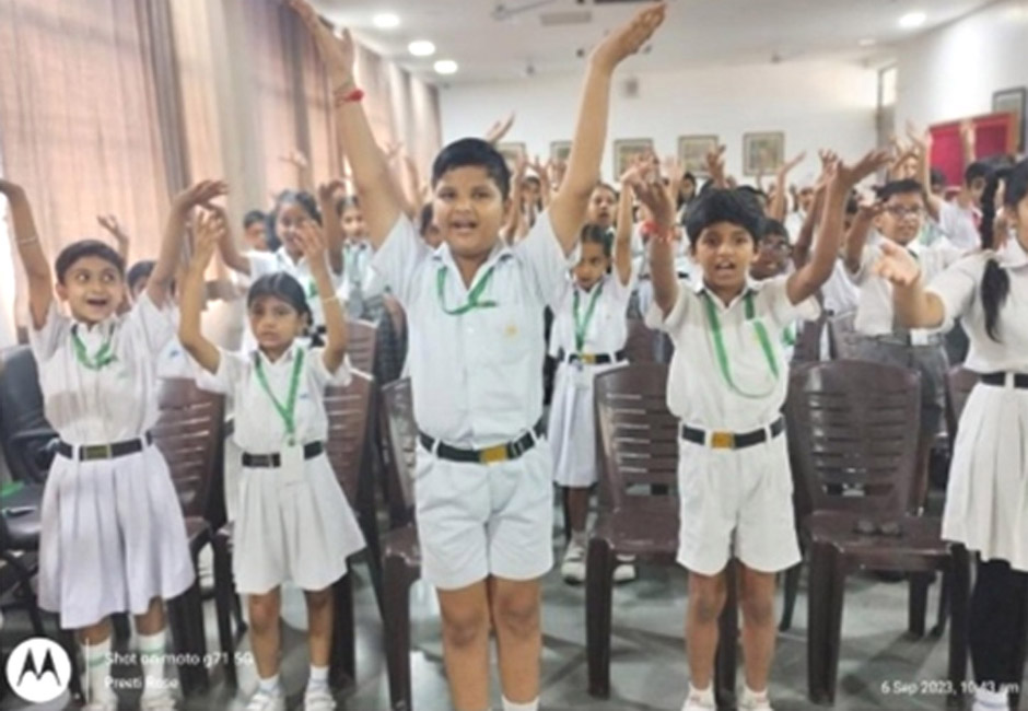 St. Mark's School, Meera Bagh - Club Meet on Do Re Mi Club : Click to Enlarge