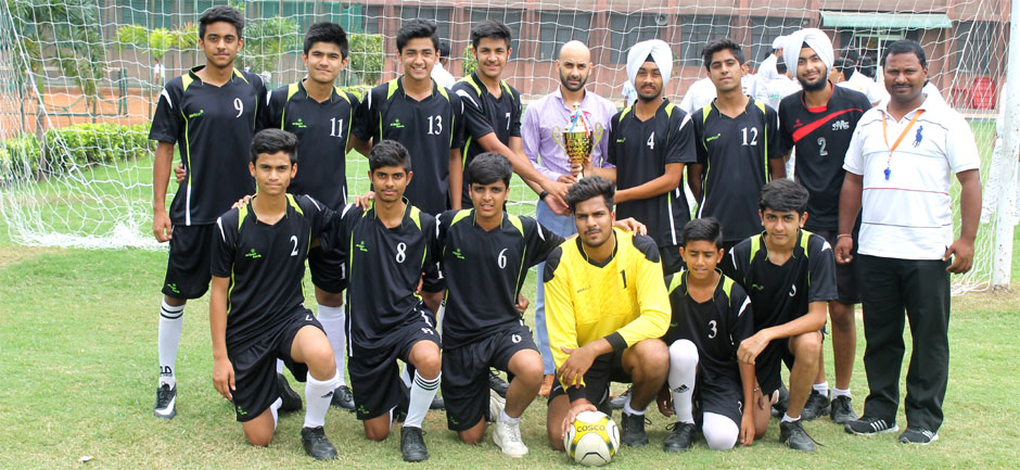 St. Mark's Meera Bagh - Champions in 8th Archbishop Angelo Fernandes Memorial Football Tournament : Click to Enlarge