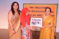 St. Mark's School, Meera Bagh - We host a delegation from Sekolah Sultan Alam Shah, Malaysia : Click to Enlarge