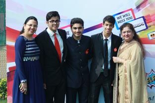 St. Mark's School, Meera Bagh - Farewell to Class XII students : Click to Enlarge