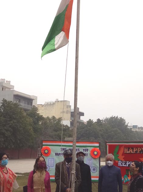 St. Mark's School, Meera Bagh - Republic Day celebrated with pomp and show : Click to Enlarge