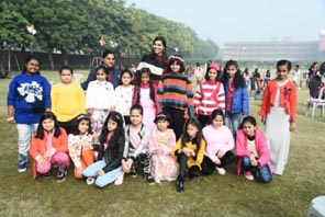 St. Mark's Girls School - Christmas Party by Seedling to Class V : Click to Enlarge