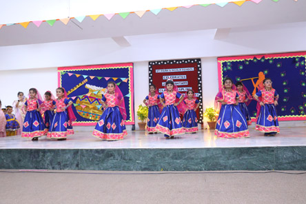 St.Marks World School, Meera Bagh - Janamashtami Celebrations by Class Sapling : Click to Enlarge
